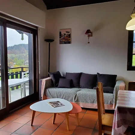 A Face A La Chaine Du Mont Blanc Chalet *